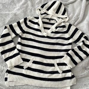 Black and White Derek Heart Striped Hooded Sweater with Front Pocket